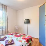 Haus Daniela Mit Ueberdachter Terrasse Und Pool By Interhome Vikendica *